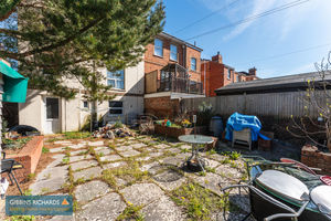 Photo 20- click for photo gallery